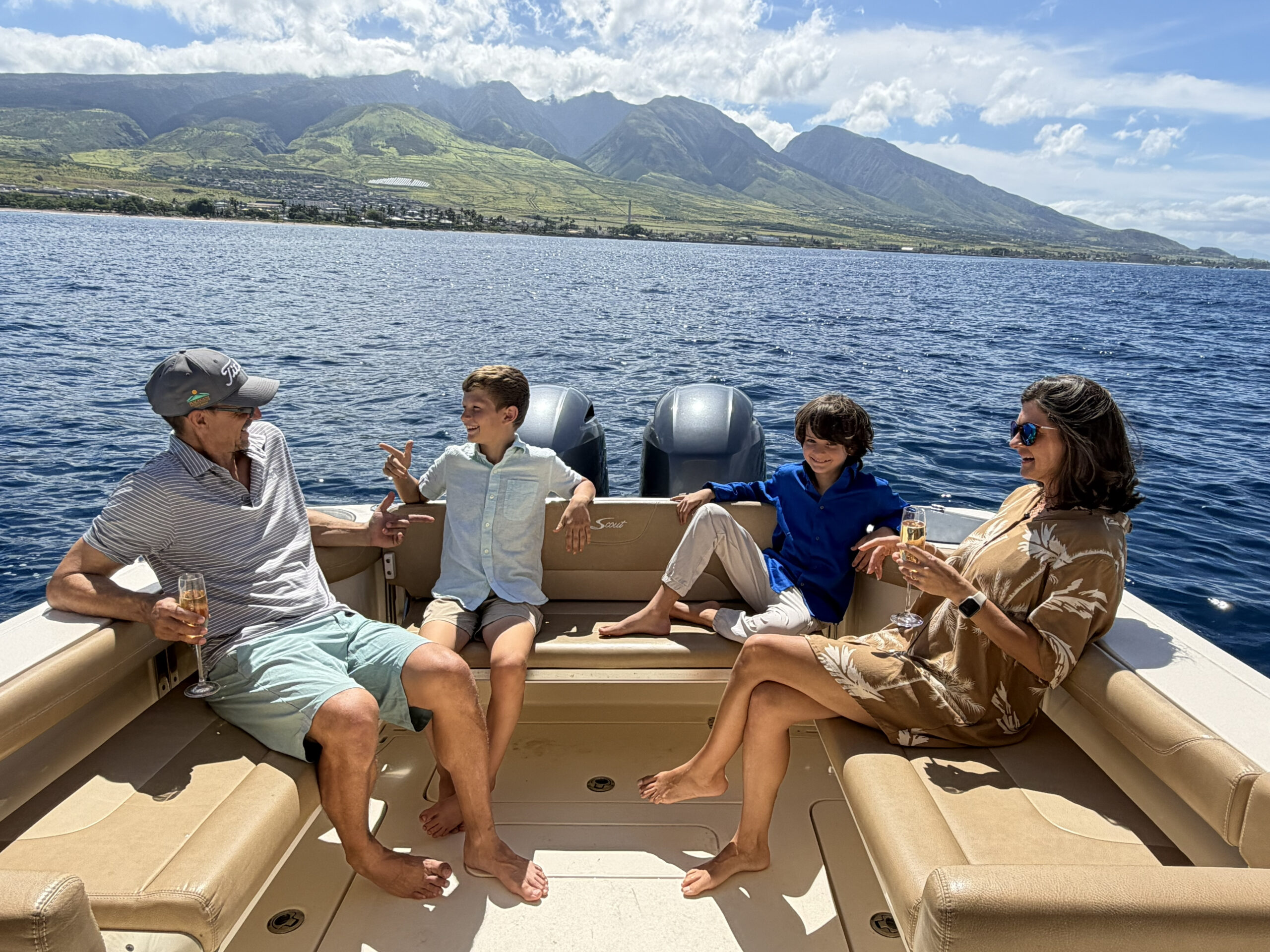 Family enjoying Wahine Moana charter